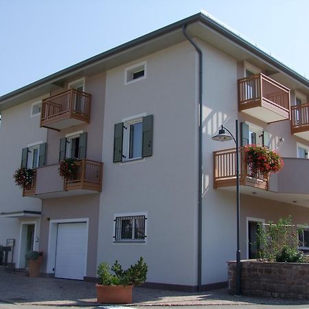 Agritur Fior Di Melo Διαμέρισμα Nanno Εξωτερικό φωτογραφία